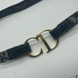 Saddle Vintage Dior CD belt